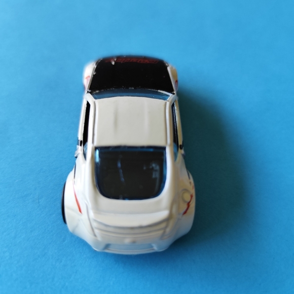 4/$20💥2009 NISSAN 370Z GREDDY 1:64 SCALE COLLECTIBLE DIORAMA DIECAST MODEL CAR - Picture 2 of 6